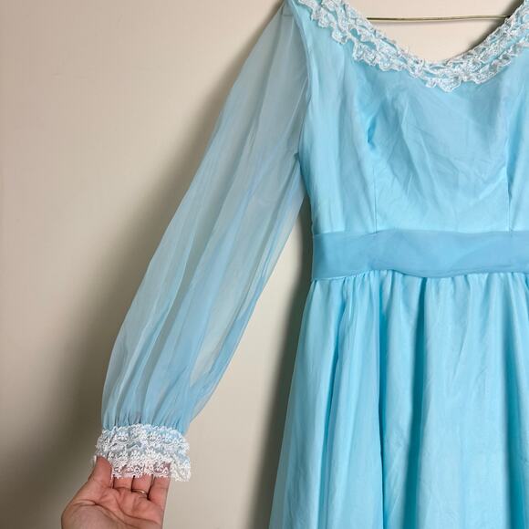 Nadine VINTAGE pastel blue White Lace Accent Formal long sleeve dress Size SMALL - Picture 2 of 16